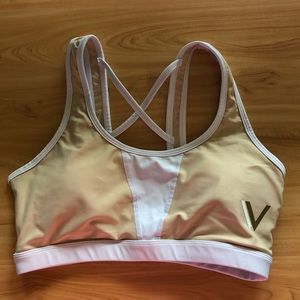 Medium Strappy VullSport Sports Bra